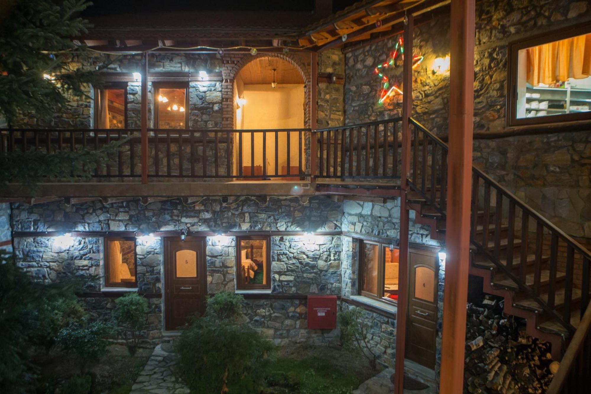 Ta Skalopatia Hotel Agios Athanasios  Exterior photo